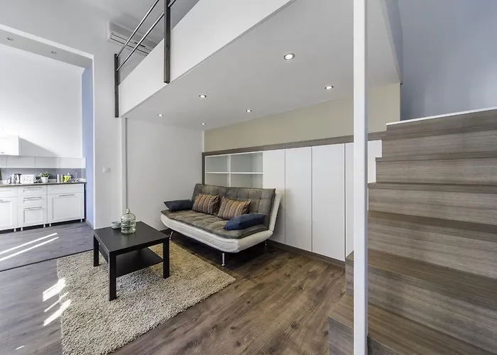 Studio Apartment